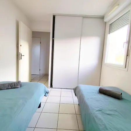 La Fraternite, 4 Chambres, 2 Parkings, 2 Salle D'eau, Wifi *