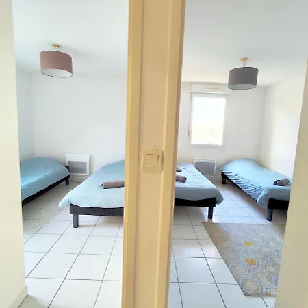 La Fraternite, 4 Chambres, 2 Parkings, 2 Salle D'eau, Wifi Apartment *
