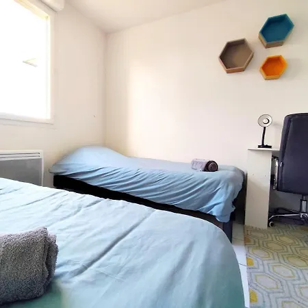 Apartment La Fraternite, 4 Chambres, 2 Parkings, 2 Salle D'eau, Wifi *